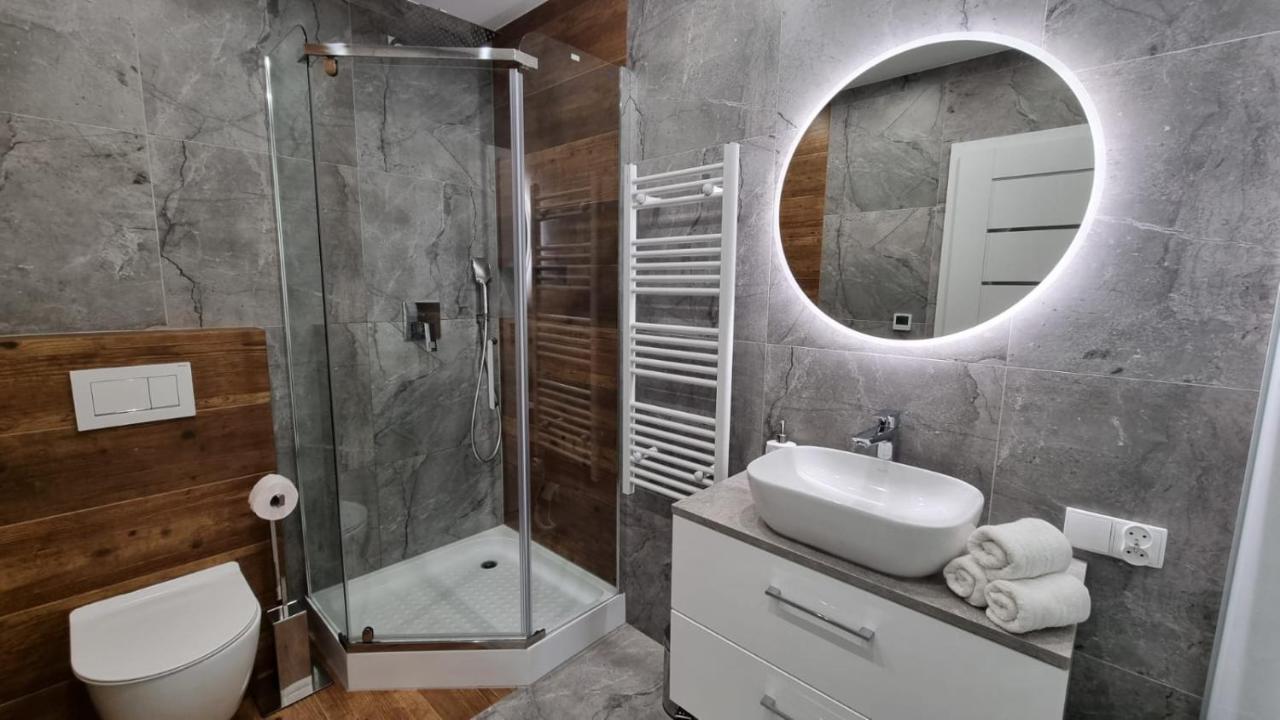 Luxury Apartments Bernardynska Domek 1 , 2 キェルツェ エクステリア 写真