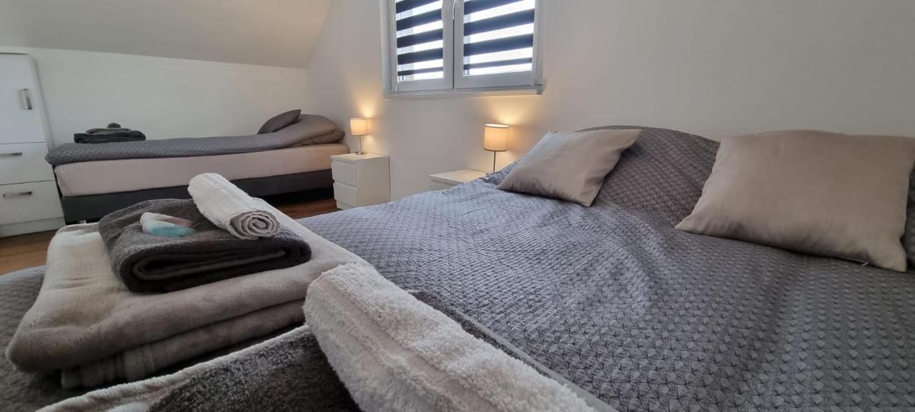 Luxury Apartments Bernardynska Domek 1 , 2 キェルツェ エクステリア 写真