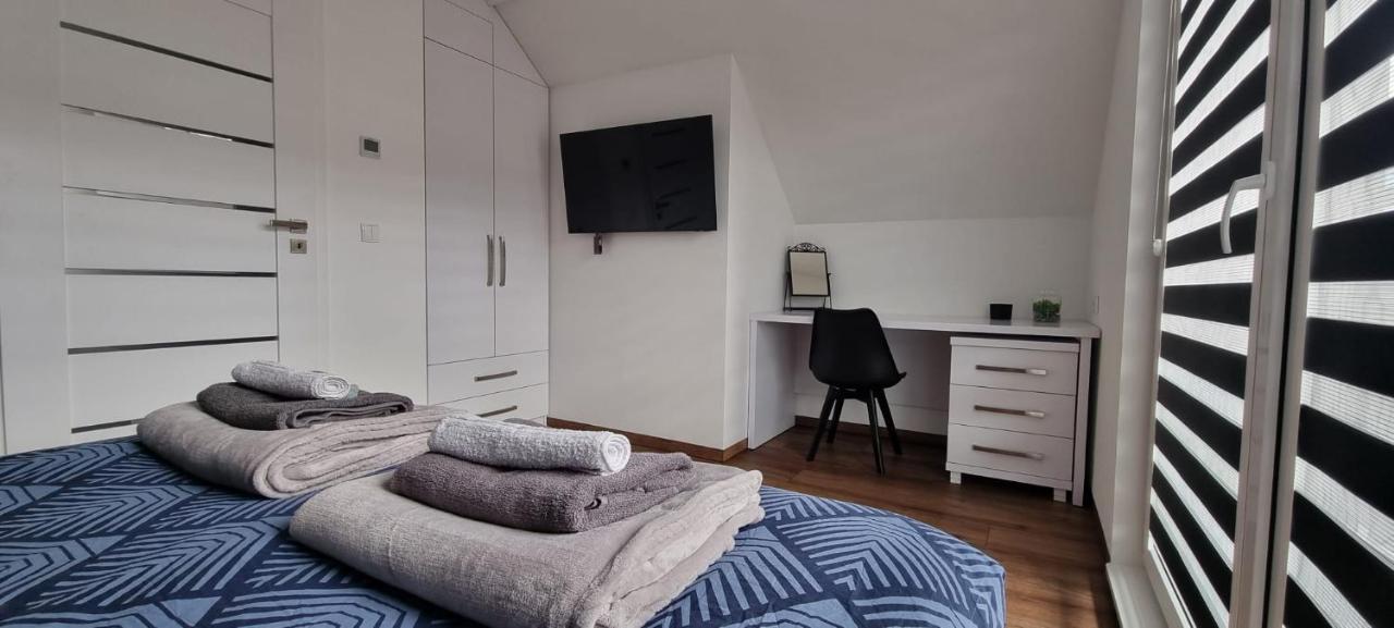 Luxury Apartments Bernardynska Domek 1 , 2 キェルツェ エクステリア 写真